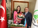 Pa�ayeva, Bolu�nun hem�ehrisi oldu