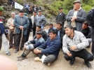 K�yl�ler a�l�k grevine gidiyor