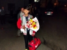 �i�eklerle kar��land�lar