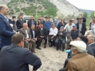 Direni��i k�yl�lere vekil ziyareti
