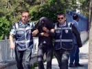 Sanayi esnaf�na polis operasyonu