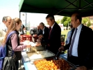 �niversite ��rencileri mezuniyet yeme�inde bulu�tu