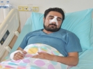 Hasta yak�n� doktorun burnunu k�rd�
