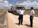 K�y yollar�na s�cak asfalt