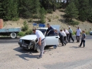 Mudurnu�da otomobil devrildi