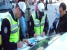 Trafik cezalar� zengin etti