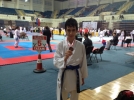 Karate Tak�m� madalyalarla d�nd�