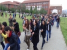 G�zalt�na al�nan ��renciler yine eylem yapt�