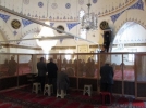 Diyanet�ten �sandalyede namaz k�lmay�n!� uyar�s�
