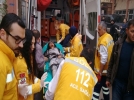 Alevler aras�nda kalan ah�ap evde can pazar�