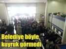 Otob�sler b�yle kalabal�k g�rmedi