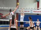 Kul�pl� bayanlar �arp���yor