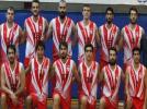 Dev adamlar lider kar��s�nda ma�lup