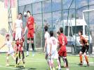 Akademiler Es-Es�le kar��la�t�