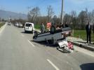 Direksiyon hakimiyetini kaybeden s�r�c� takla att�