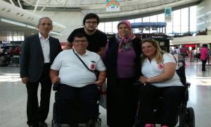 Milli gururumuz �mer A��k