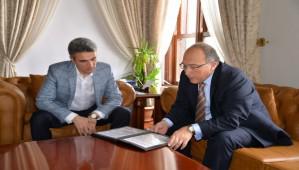 M�ste�ar Dursun Bolu'yu gezdi