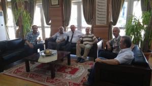Eski dostlar�n s�rpriz ziyareti