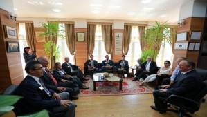 Rotary Kul�b�'nden ziyaret