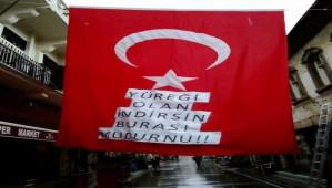 MUDURNU'DAK� BAYRAK MESAJI TAZELEND�