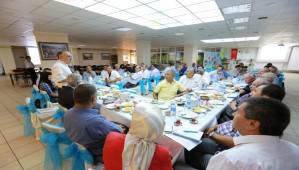 Ba�kan muhtarlarla bulu�tu