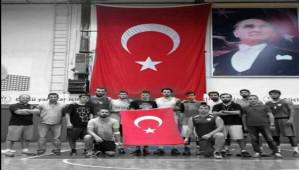 Dev Adamlar Ter�r� Lanetledi