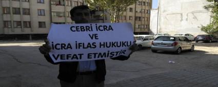 PATRONUNU PROTESTO ETT�
