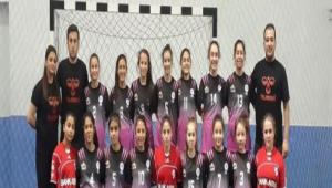 Hentbolcular �zmir'de 2.lig vizesi ar�yor