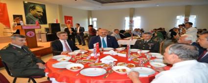 "S�ZLERE OLAN BORCUMUZU �DEYEMEY�Z"