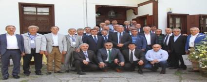 Ba�kan Y�lmaz Belediye Ba�kanlar� Birli�i Toplant�s�na kat�ld�