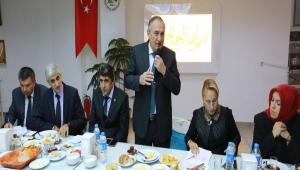 Ba�kan Y�lmaz muhtarlarla bir araya geldi