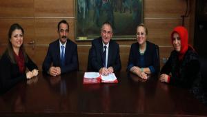 Belediye ve ��-KUR aras�nda 200 i��i i�in protokol imzaland�