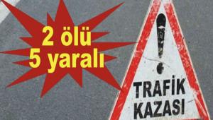 Bolu'da 2 otomobil �arp��t�