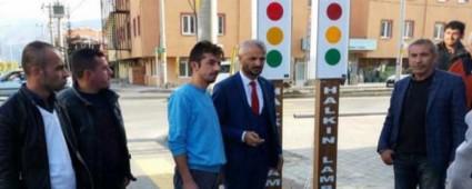 O KAV�A�A TRAF�K I�I�I TAKILIYOR