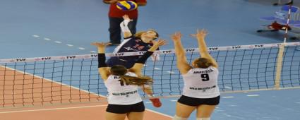 Sultanlar TED'in �Kimya�s�n� bozdu: 2-3