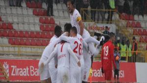 BOLUSPOR'UN KUPA GEL�R�...