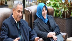 B�lent Ar�n� Bolu'da namaz k�ld�