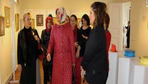 �Mevlana'y� Anma' sergisine b�y�k ilgi
