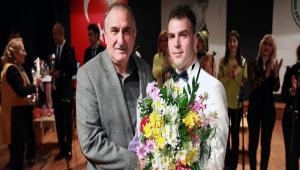 Ses E�itimi Toplulu�u'ndan konser