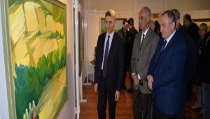 24'nc� sergisini a�t�
