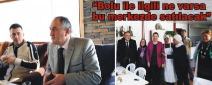 Ba�kan Y�lmaz gazetecilerle bir araya geldi