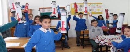 S�leyman Ba�kandan karne hediyesi