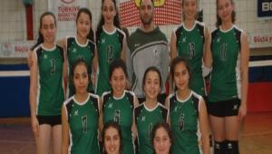 �nk�lap A �ok rahat kazand�: 3-0