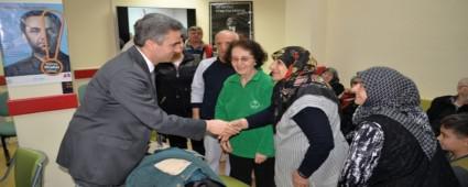 VAL�'DEN YA�LI MERKEZ�N� Z�YARET