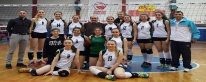 Temsilcimiz ligde kald�: 3-1