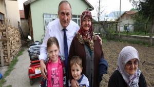 �ay�rk�yl�ler i�ne oyas� ��reniyor