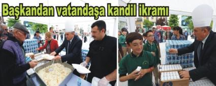 Y�lmaz, halk�n kandilini kutlayarak etli pilav ve ayran da��tt�
