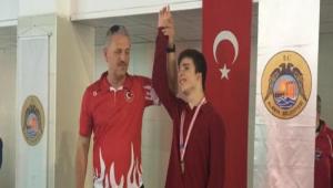 G�rme engellilerde T�rkiye Birincisi oldu