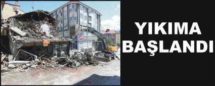 B�y�k Camii Mahallesi'nde y�k�ma ba�land�