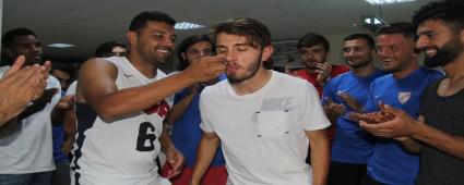 MUTLU YILLAR EMRE KILIN�